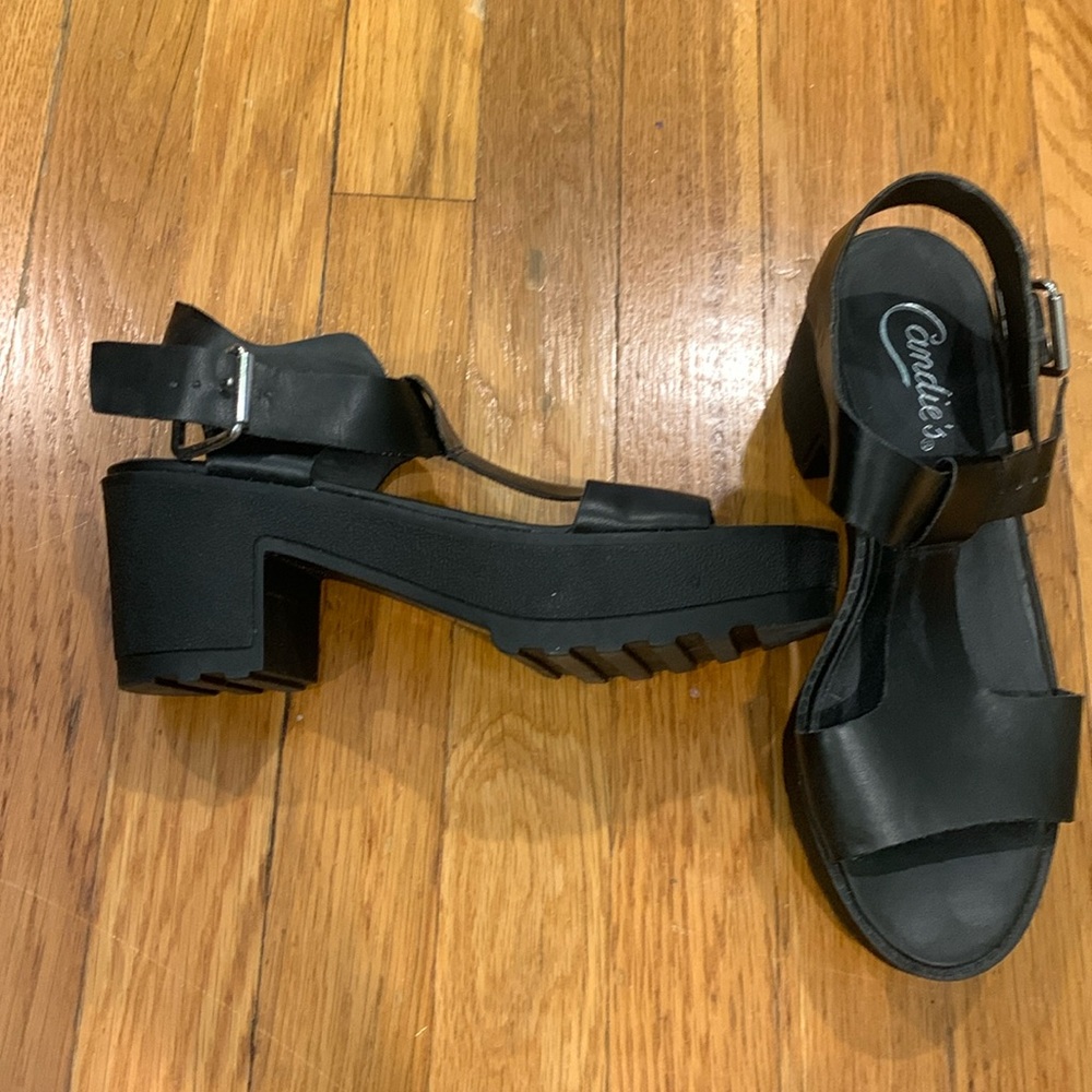Candie's Women's Platform Black Faux Leather Dress Sandals w/ Buckle, Size 7